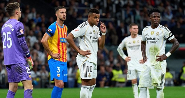 Real Madrid đang gặp vấn đề trên chấm 11 mét.
