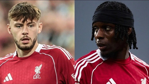 Bradley và Frimpong chưa mang lại sự yên tâm ở vị trí hậu vệ phải