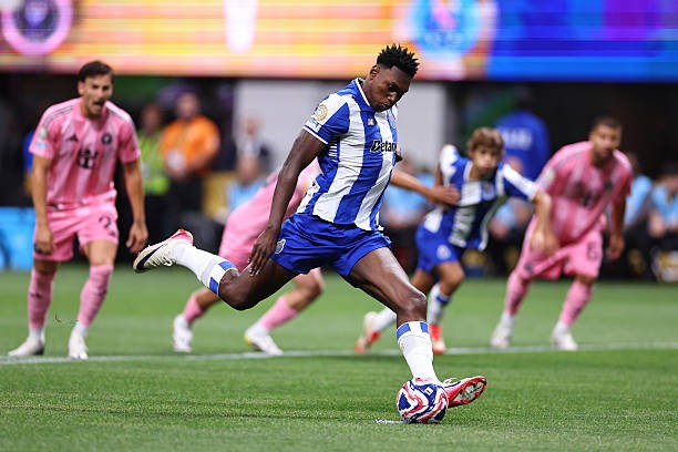 Samuel Aghehowa là cơ hội Man Utd không nên bỏ qua. 