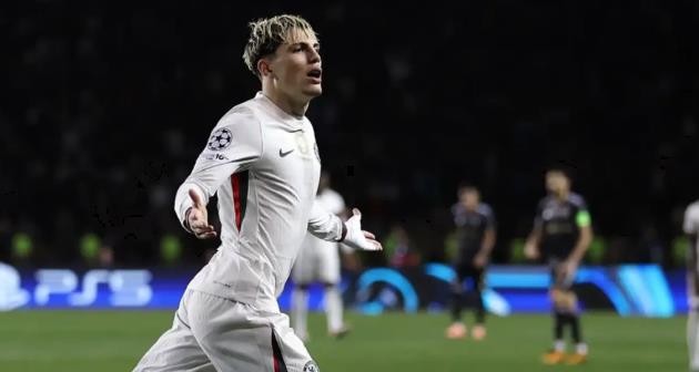 Garnacho được HLV Maresca khen ngợi.