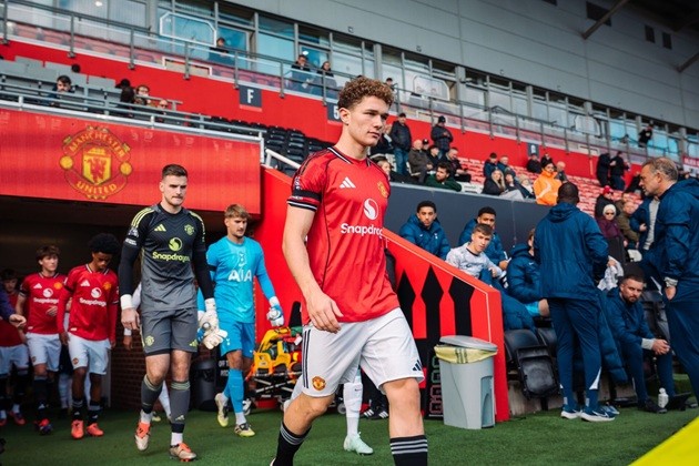  Devaney đang có tương lai hứa hẹn ở MU.