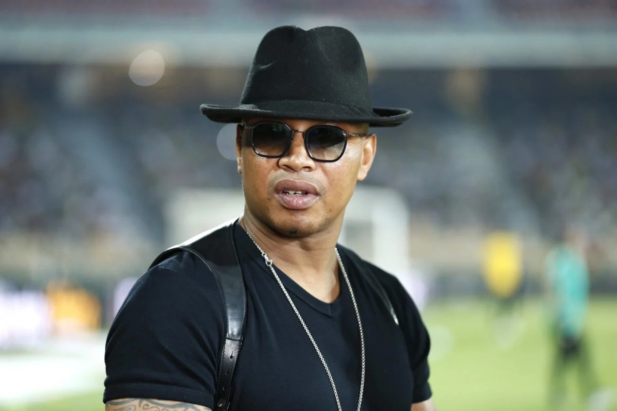 El Hadji Diouf bị cáo buộc từ chối cấp dưỡng con dù có khả năng chi trả.