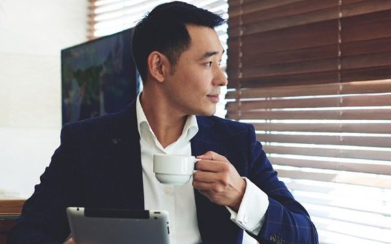 Trên vai của một người 30 tuổi không còn chỉ có anh ta mà là trách nhiệm của một người đàn ông phải gánh vác. Trên có cha mẹ già, dưới còn vợ con. (Ảnh minh họa)