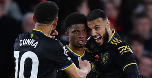 Hàng công Quỷ đỏ đang có phong độ tốt.