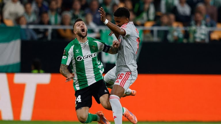 Real Betis khiến Lyon gặp nhiều khó khăn.