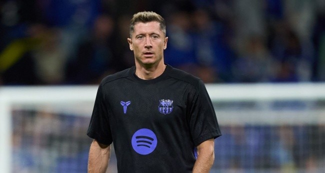 Lewandowski trong màu áo Barca.