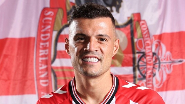 Xhaka tỏa sáng tại Sunderland