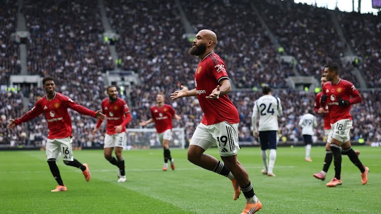  Mbeumo là người ghi bàn mở tỷ số cho MU.