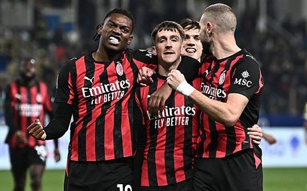 AC Milan bất ngờ bị Parma cầm hòa với tỷ số 2-2.