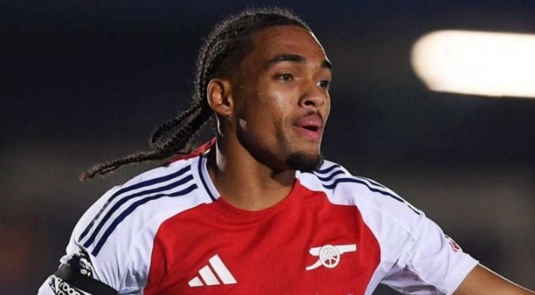 Robinson thừa nhận có gốc gác Malaysia.