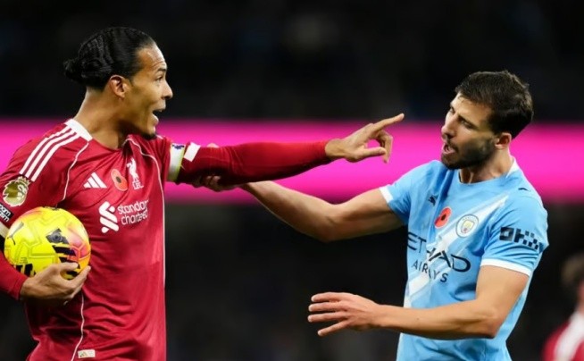 Liverpool thua Man City 0-3.