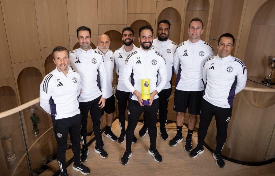 Chiến lược gia người Bồ Đào Nha đang dần mang đến hy vọng cho NHM.