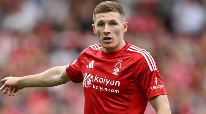 Anderson trong tầm ngắm của Quỷ đỏ.