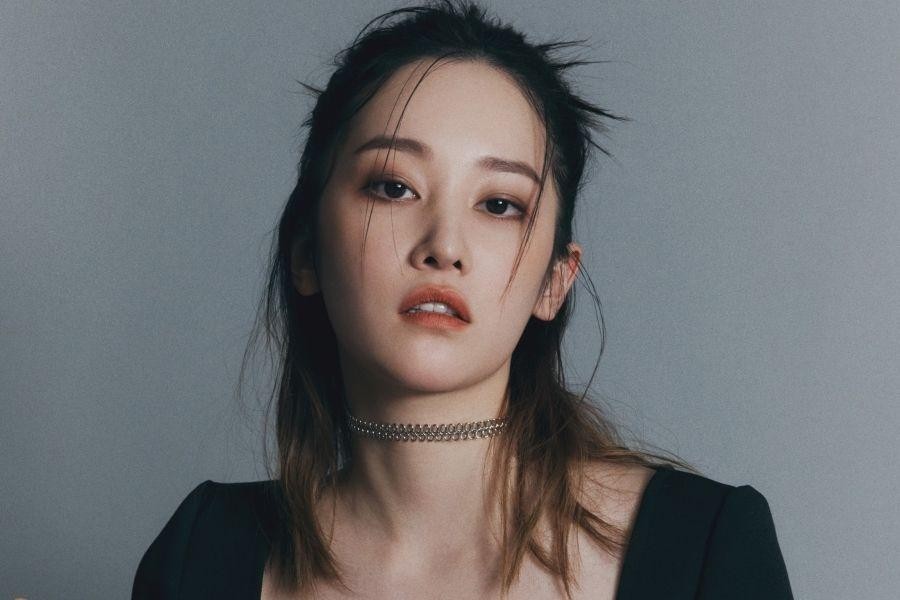 Cô từng chia sẻ rằng luôn mang theo găng tay để tránh chai khi tập tạ – một chi tiết nhỏ nhưng cho thấy tinh thần kỷ luật cao 