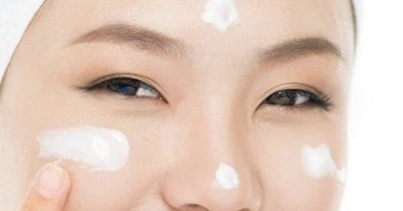 Tùy loại da, bạn có thể chọn giữa kem chống nắng vật lý, hóa học hoặc kết hợp.