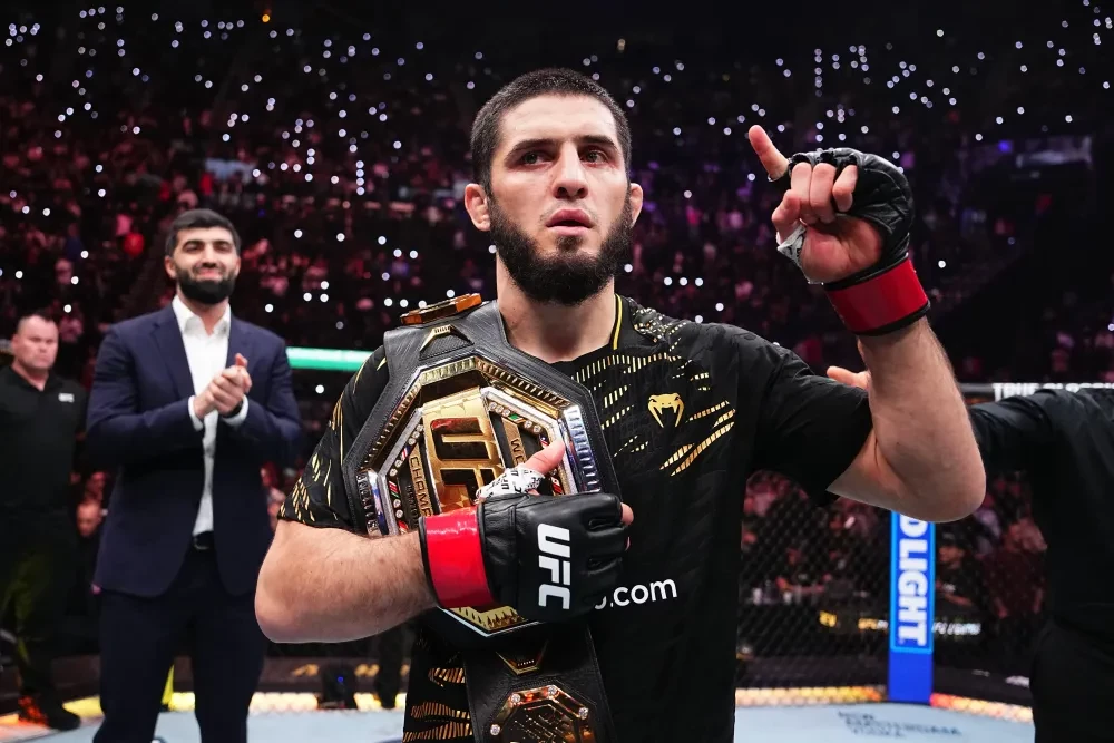 Islam Makhachev đang đứng trước cơ hội làm nên lịch sử tại UFC