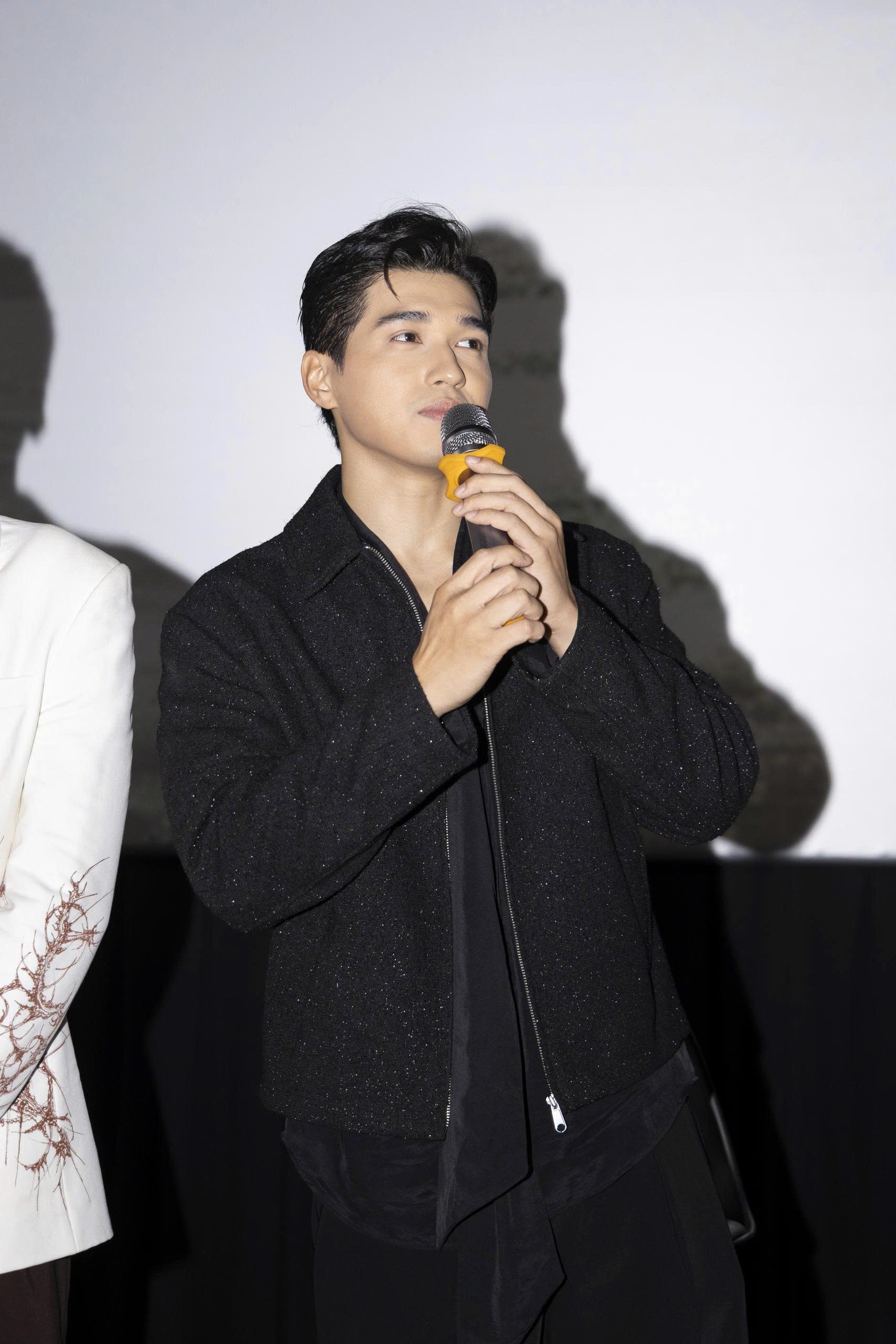 z7215176387883_f855125616ada164ff5e1f564ab05343