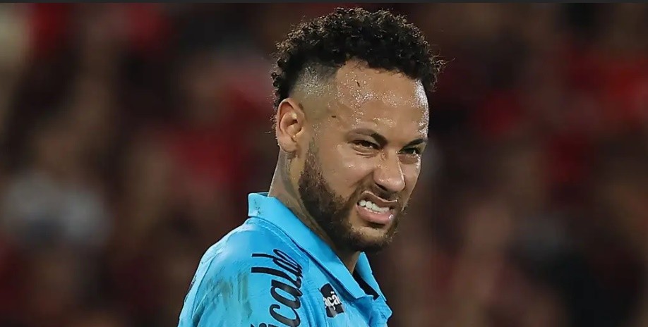 Neymar có thể rời Santos.