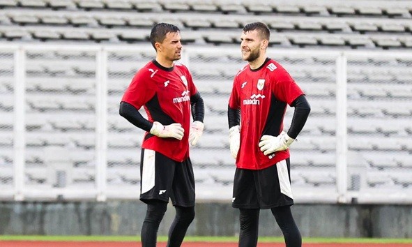 Các chuyên gia tin rằng dàn cầu thủ nhập tịch sẽ không bị lung lay.