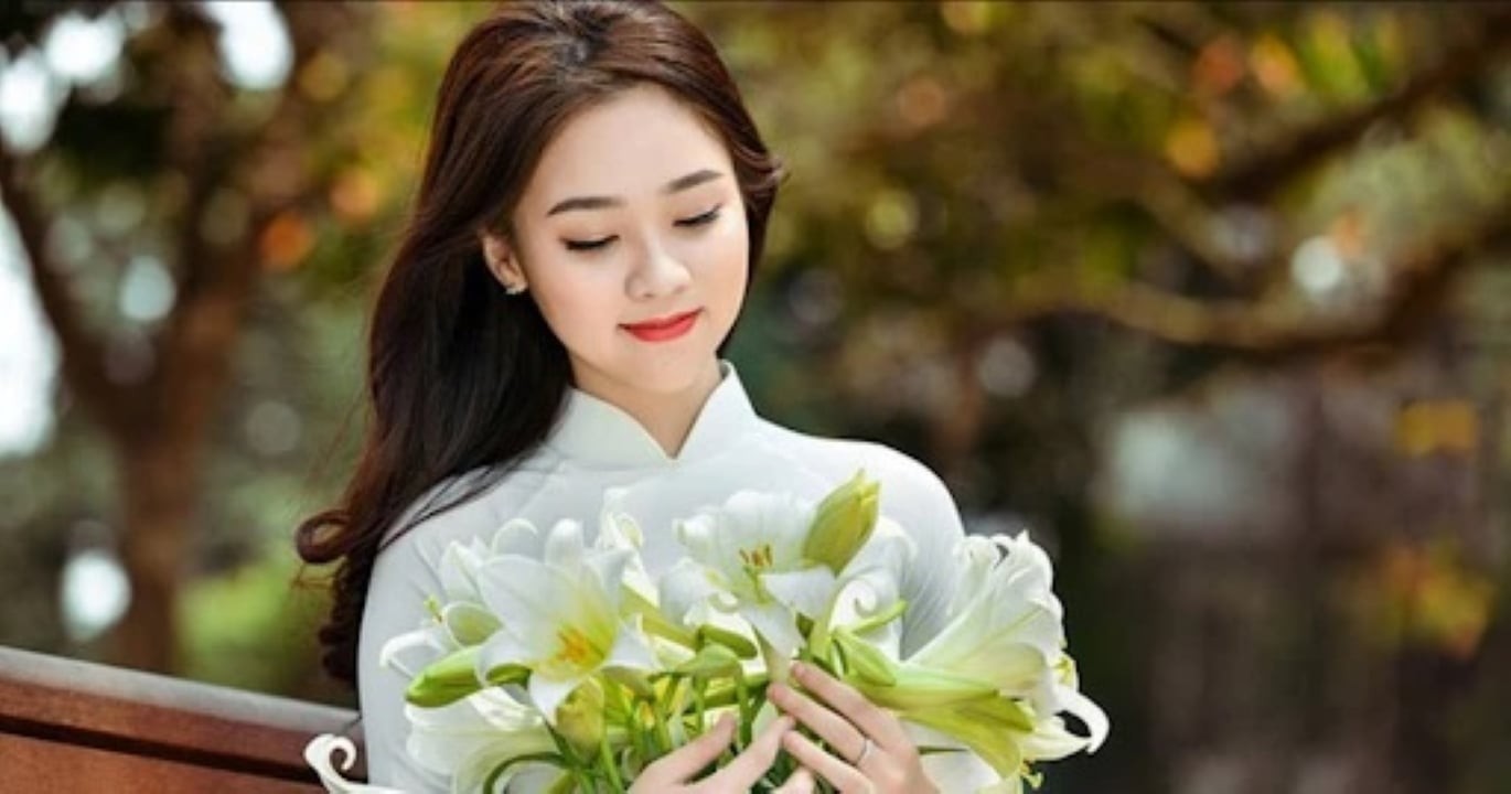 Người phụ nữ hạnh phúc nhất là khi biết sống bình dị, không tham những thứ không thuộc về mình. Trong cuộc sống luôn đối xử hòa nhã với mọi người. (Ảnh minh họa)