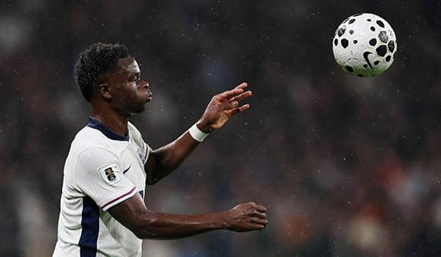 Bukayo Saka sẽ tiếp tục là trụ cột trên hàng công tuyển Anh.