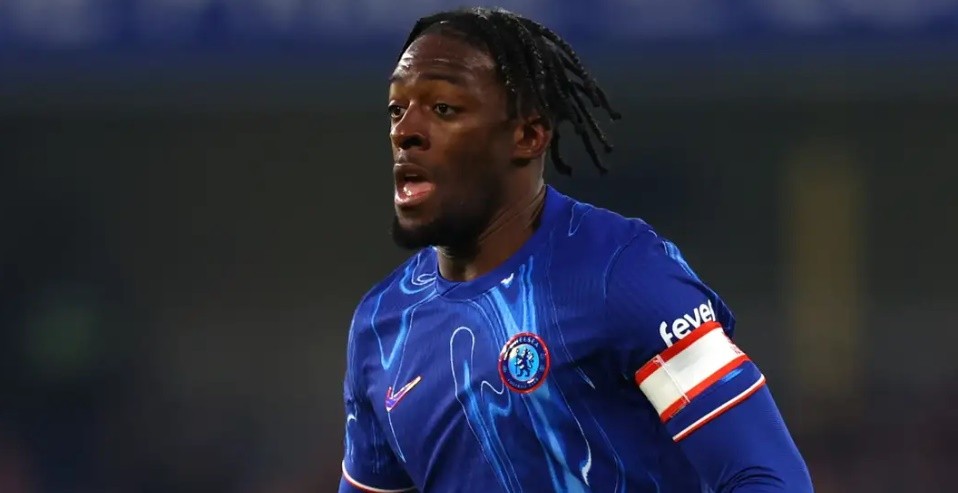 HLV Maresca gọi Disasi trở lại tập luyện cùng đội một.