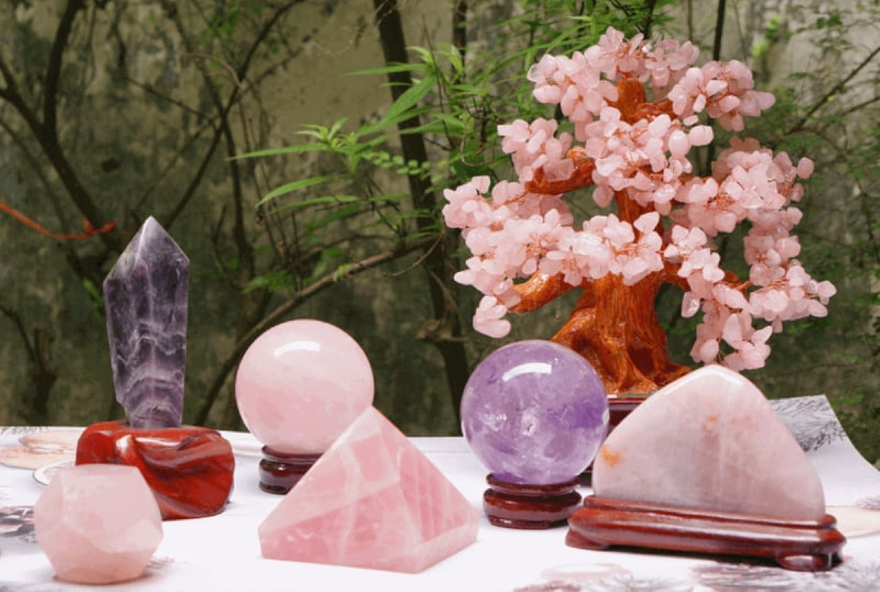 Đá phong thủy được xem là vật có khả năng giải xui hiệu quả. (Ảnh minh họa)