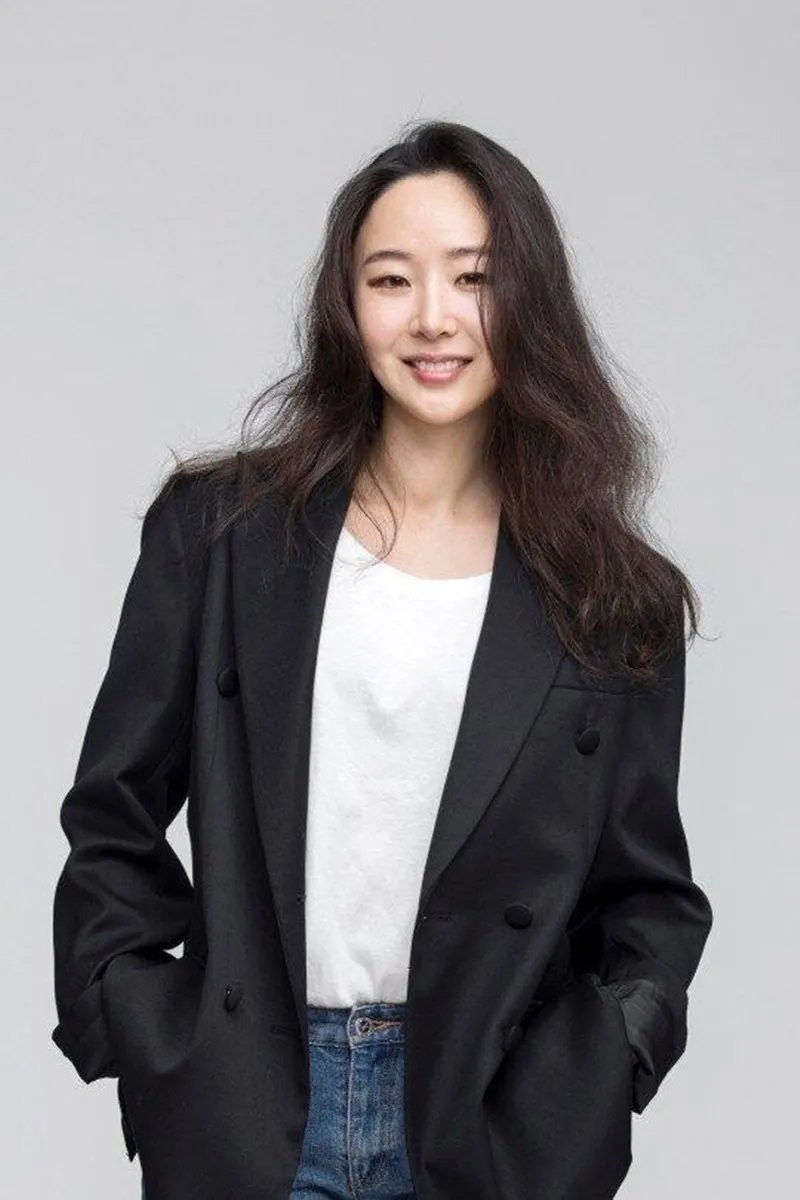 Min-Hee-Jin