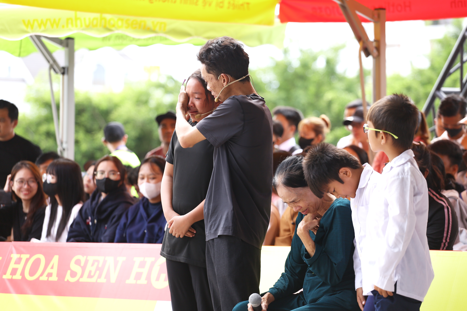 2-Gia đình em TRƯƠNG HỒ KIM HÂN (2)