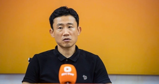 CLB Thanh Hóa chia tay HLV Choi Won Kwon