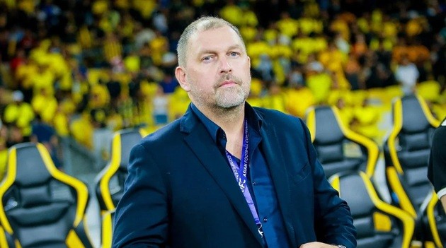 Người hâm mộ lo lắng Cklamovski sẽ từ chức.