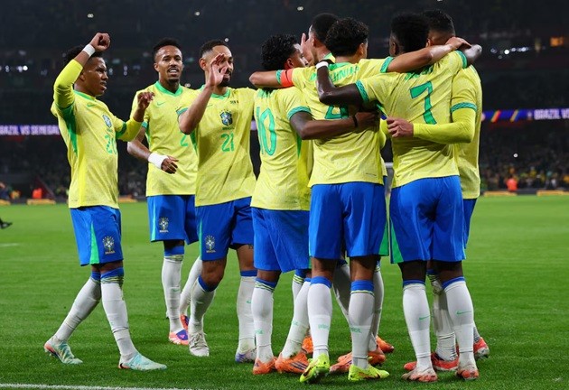 Brazil có màn trình diễn đầy cống hiến.