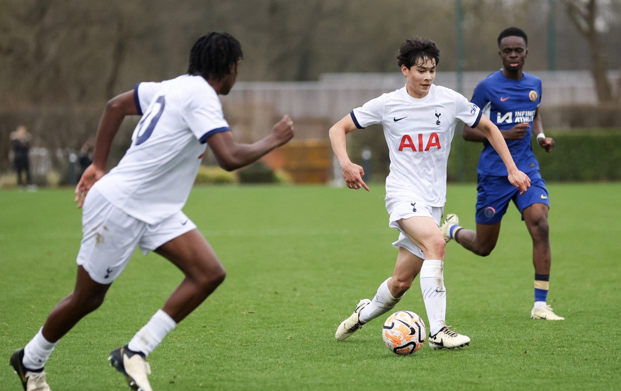 Han Willhoft-King thời còn ở học viện Tottenham, trước khi một loạt chấn thương ập đến.