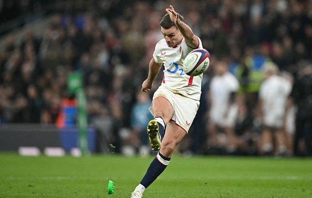 Chelsea muốn Denner ở lại Anh điều trị chấn thương