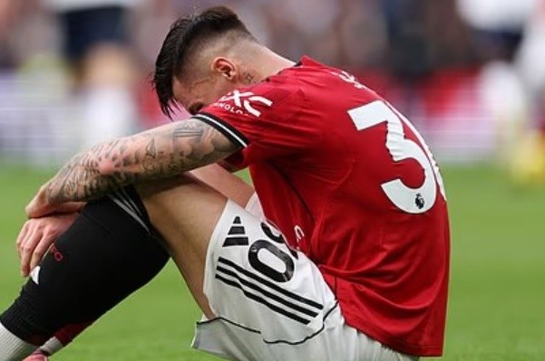 Sesko nghỉ thi đấu 4 tuần