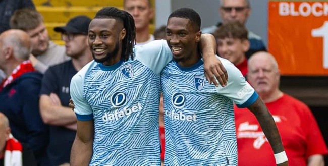 Liverpool có nên mua Semenyo?