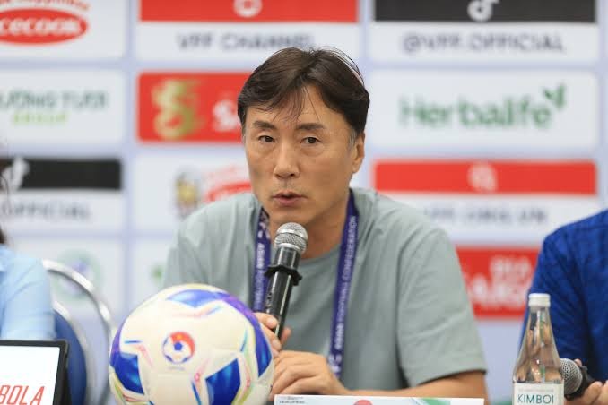 HLV Ha Hyeok-Jun đánh giá cao ĐT Việt Nam. 