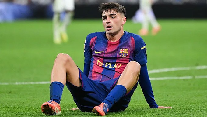Pedri chấn thương khiến Barca khốn đốn.