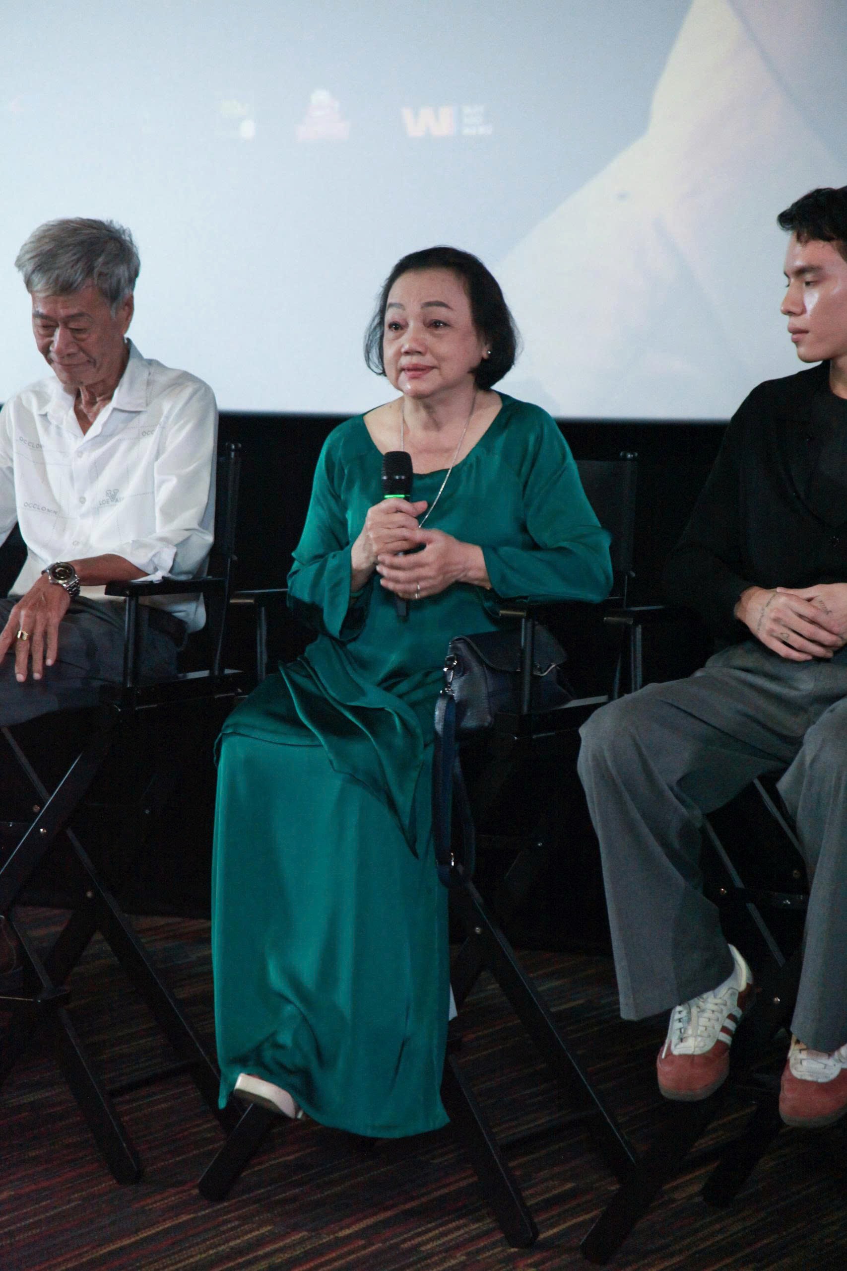 z7235780165250_a9b88c92529ededd29180f42ce838563