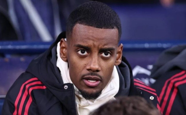 Isak khởi đầu chậm chạp ở Liverpool.