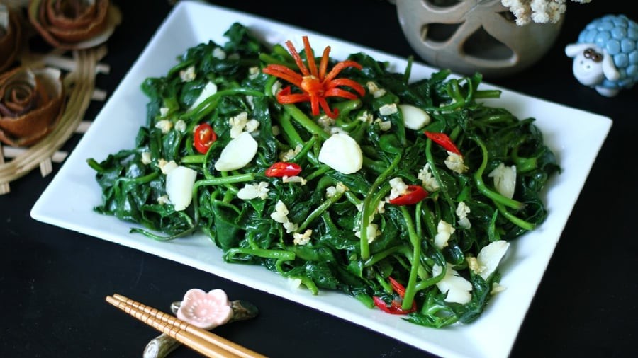 Mồng tơi là một trong những loại rau quen thuộc đối với người Việt. 