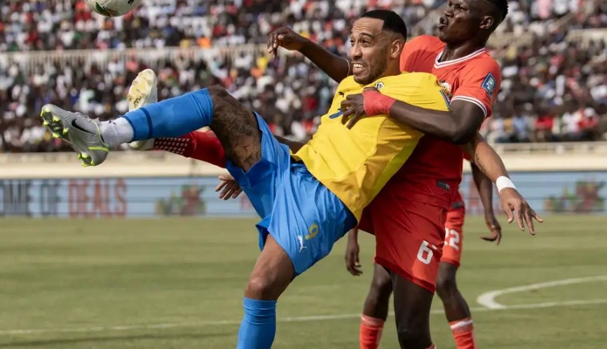 Aubameyang dù nỗ lực nhưng vẫn không thể giúp Gabon góp mặt tại ngày hội lớn nhất hành tinh.