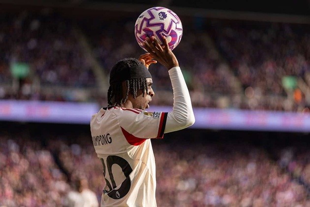 Slot cần có phương án cho Frimpong.