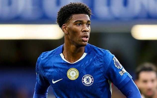 Josh Acheampong được Fiorentina để mắt tới.