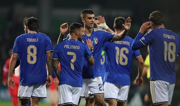Italy gặp Bắc Ireland tại bán kết play-off