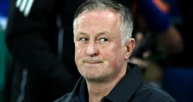 HLV Michael O’Neill tự tin đối đầu Italy.