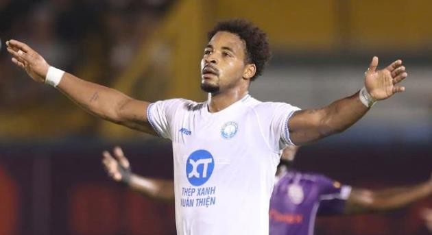 Xuân Son chuẩn bị tái xuất trong màu áo Nam Định.