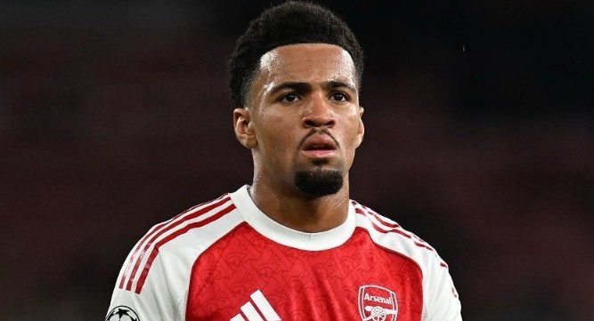 Nwaneri không có nhiều cơ hội ra sân ở Arsenal.