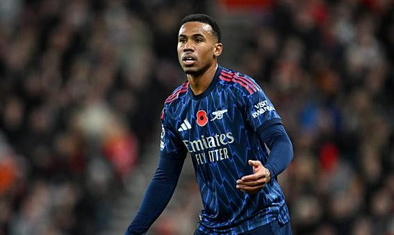 Gabriel Magalhaes đóng góp ở cả khía cạnh tấn công lẫn phòng ngự cho Arsenal.