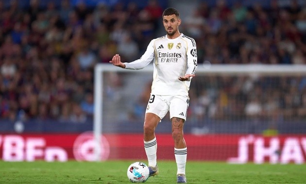Lyon muốn chiêu mộ Ceballos vào tháng 1